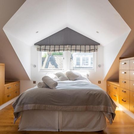 Вилла New Stunning 5Bd Mews House Лондон Экстерьер фото
