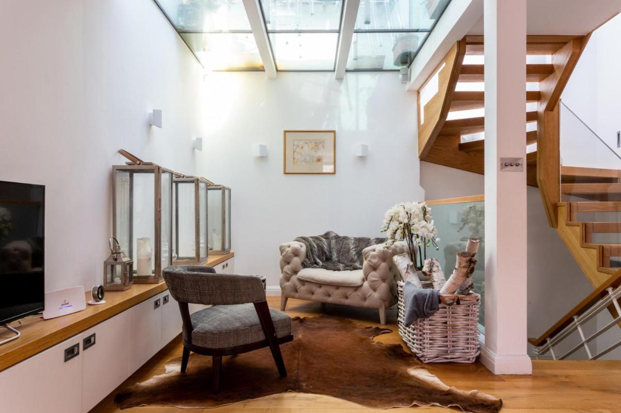 Вилла New Stunning 5Bd Mews House Лондон Экстерьер фото