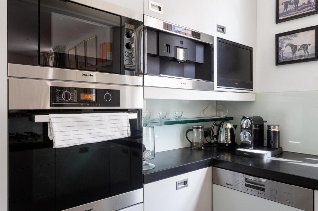Вилла New Stunning 5Bd Mews House Лондон Экстерьер фото