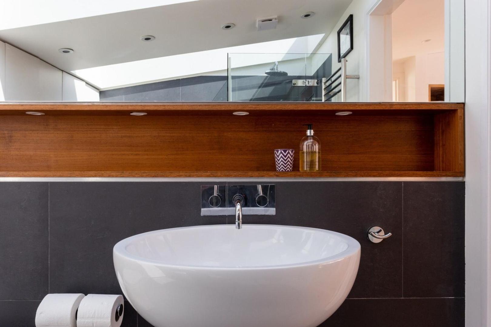Вилла New Stunning 5Bd Mews House Лондон Экстерьер фото