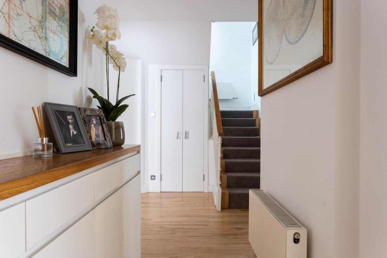Вилла New Stunning 5Bd Mews House Лондон Экстерьер фото