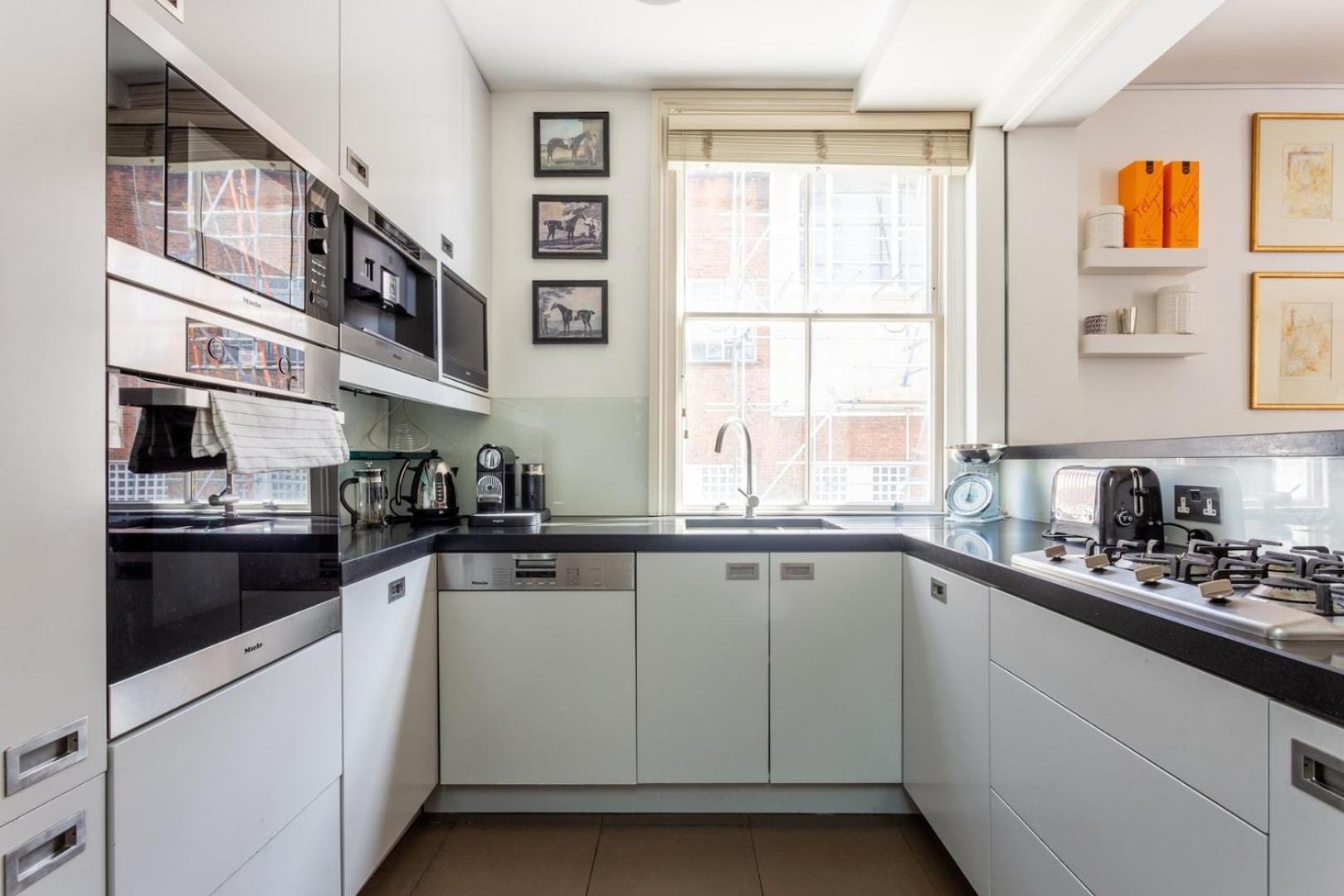 Вилла New Stunning 5Bd Mews House Лондон Экстерьер фото
