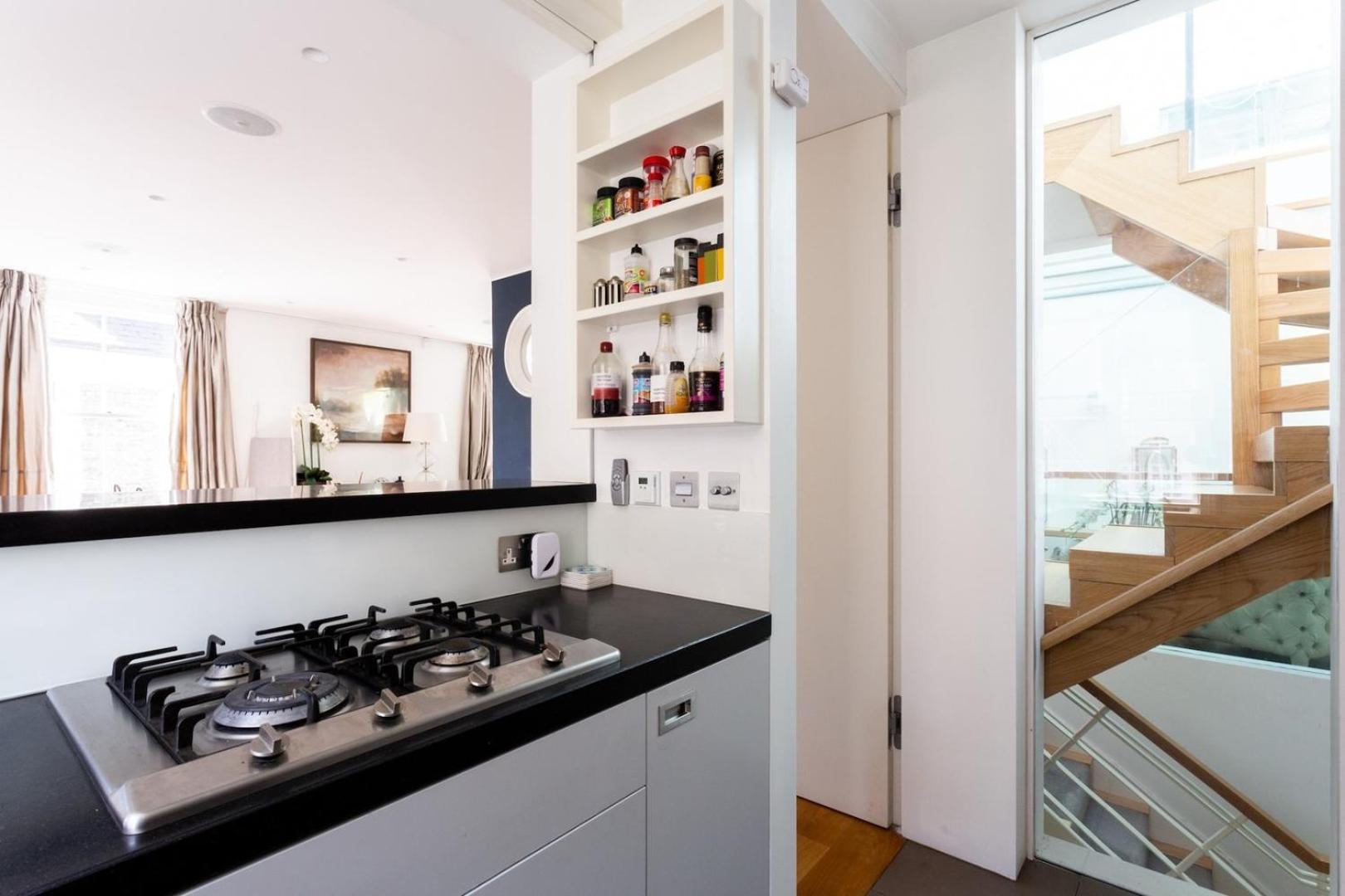 Вилла New Stunning 5Bd Mews House Лондон Экстерьер фото