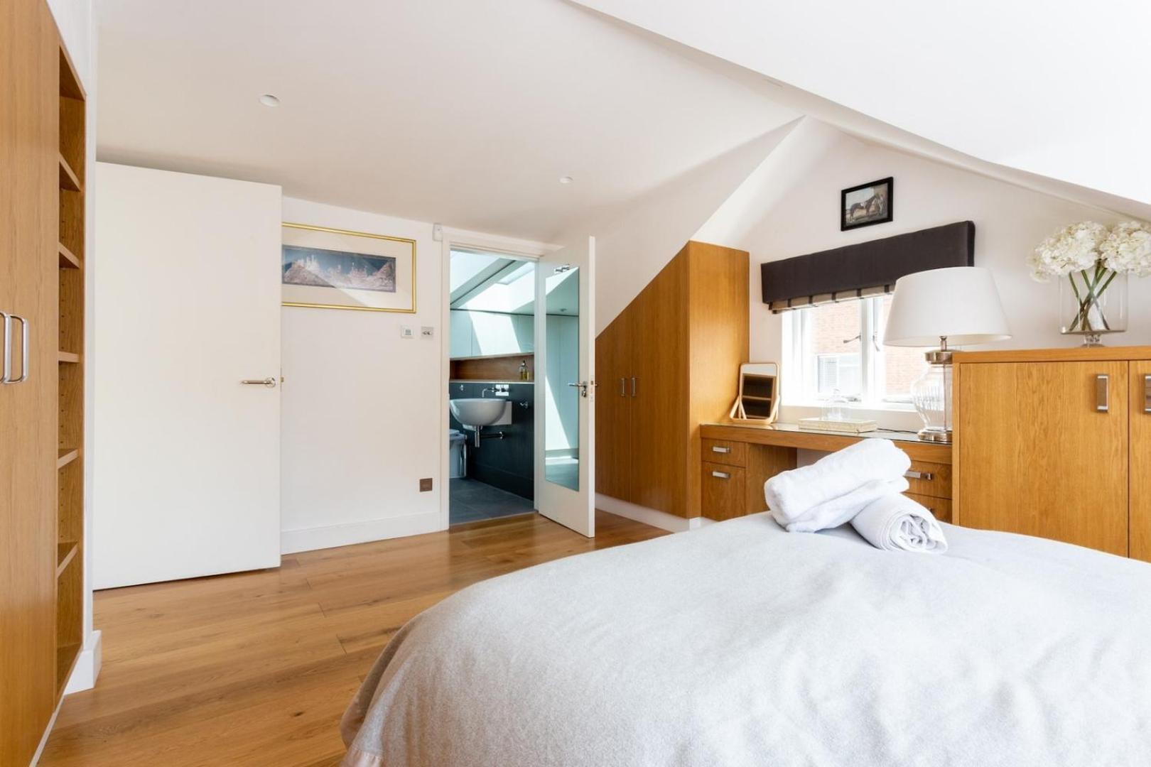 Вилла New Stunning 5Bd Mews House Лондон Экстерьер фото